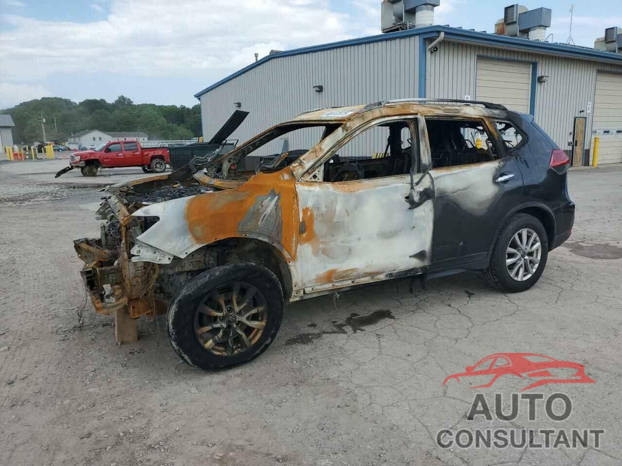 NISSAN ROGUE 2017 - KNMAT2MV9HP540446