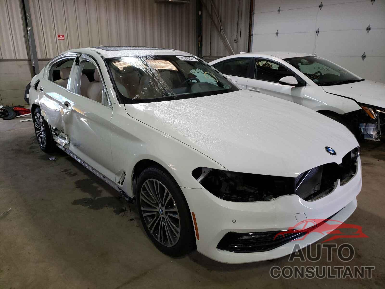 BMW 5 SERIES 2018 - WBAJA7C57JWC75011