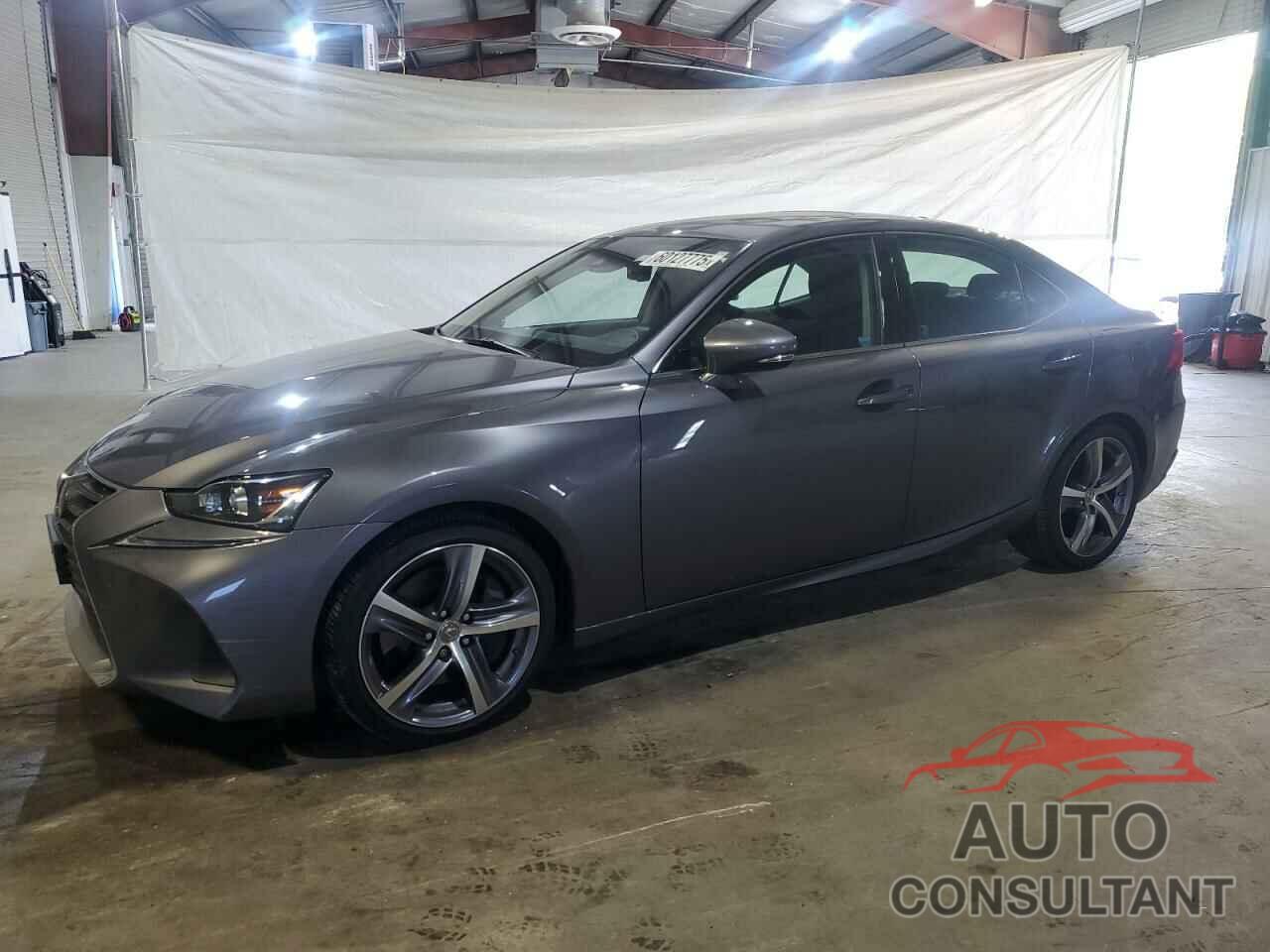 LEXUS IS 2018 - JTHC81D25J5031402