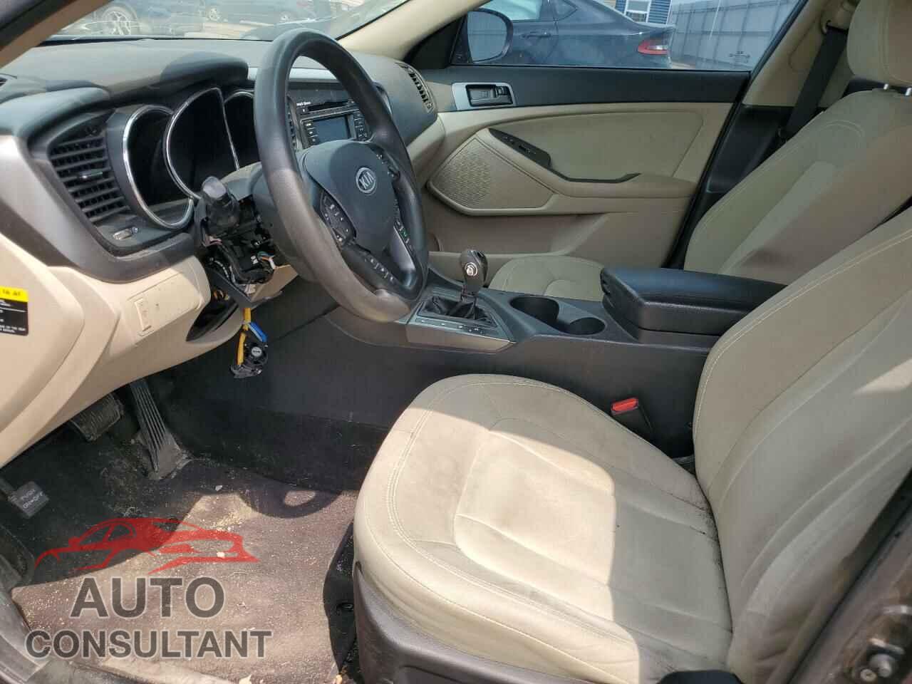 KIA OPTIMA 2011 - KNAGM4A74B5147821