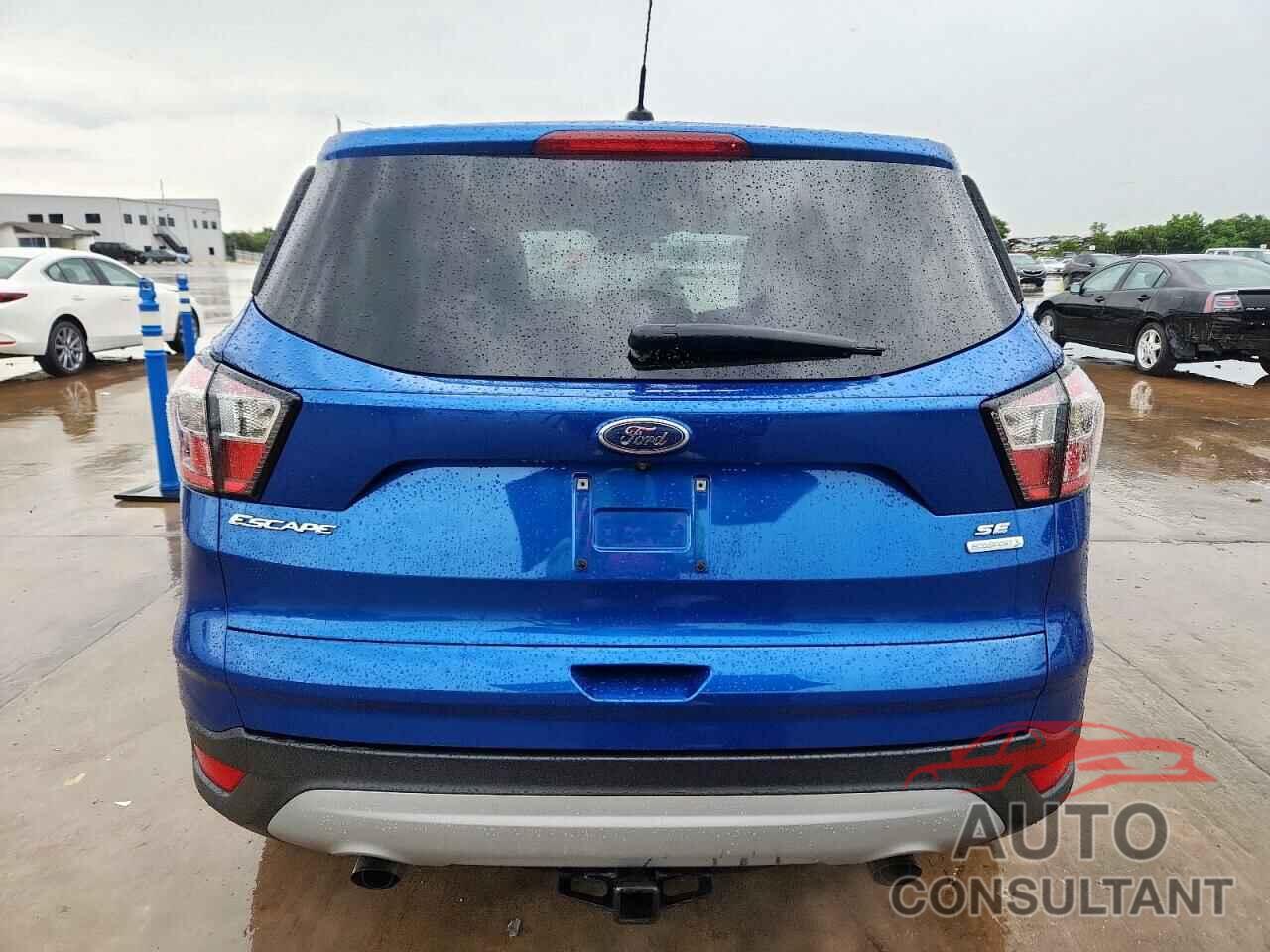 FORD ESCAPE 2017 - 1FMCU0GD8HUB93587