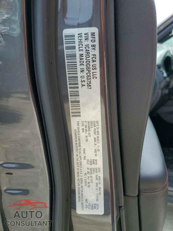 DODGE DURANGO 2023 - 1C4RDJDG6PC637587
