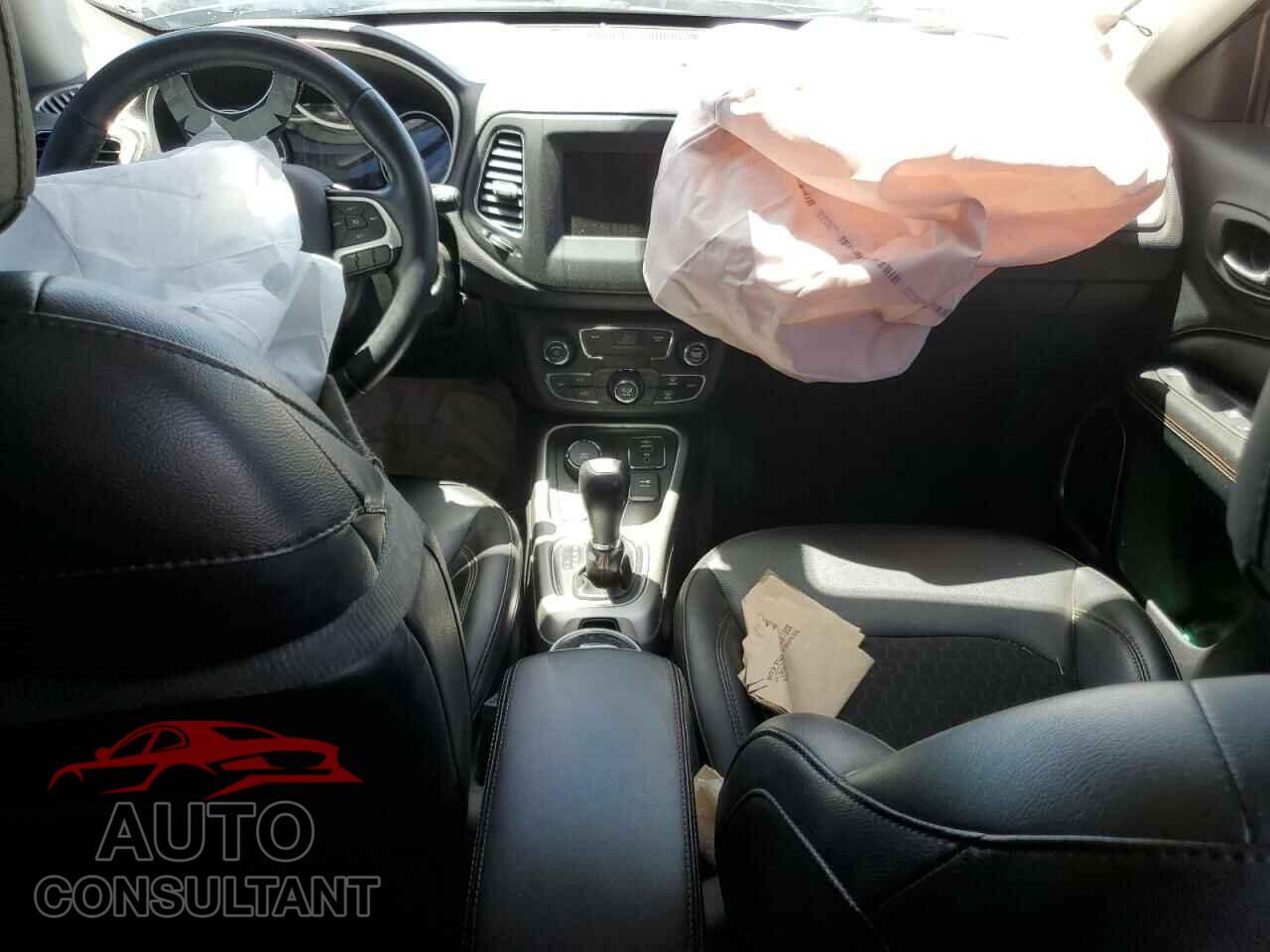 JEEP COMPASS 2020 - 3C4NJDBB8LT164595