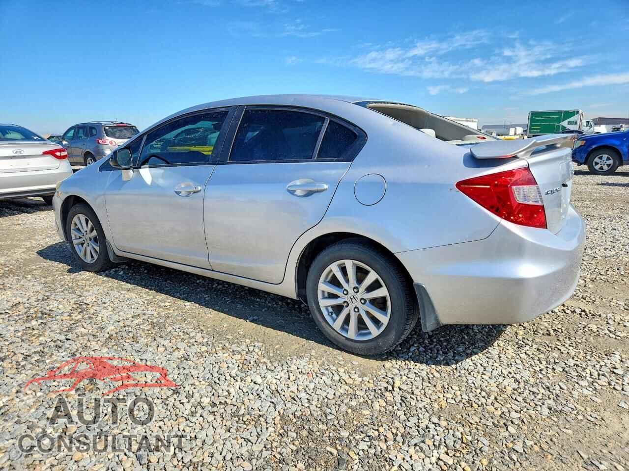 HONDA CIVIC 2012 - 2HGFB2F86CH328456