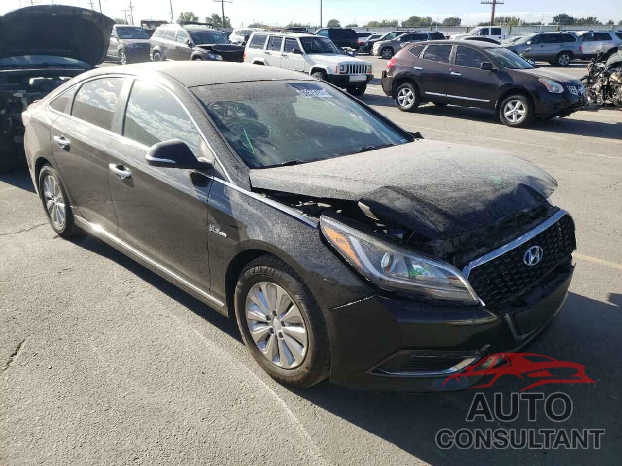 HYUNDAI SONATA 2017 - KMHE24L19HA045886