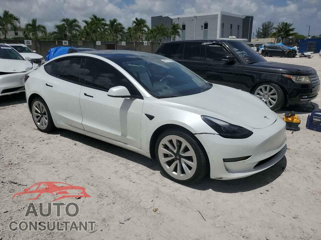 TESLA MODEL 3 2021 - 5YJ3E1EA4MF908822