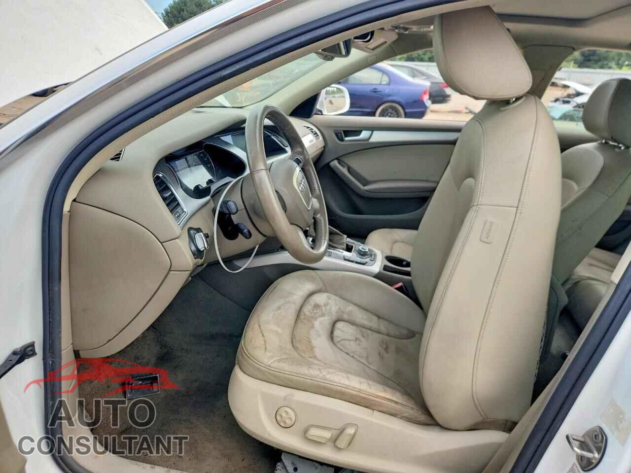 AUDI A4 2012 - WAUFFAFL5CN003545