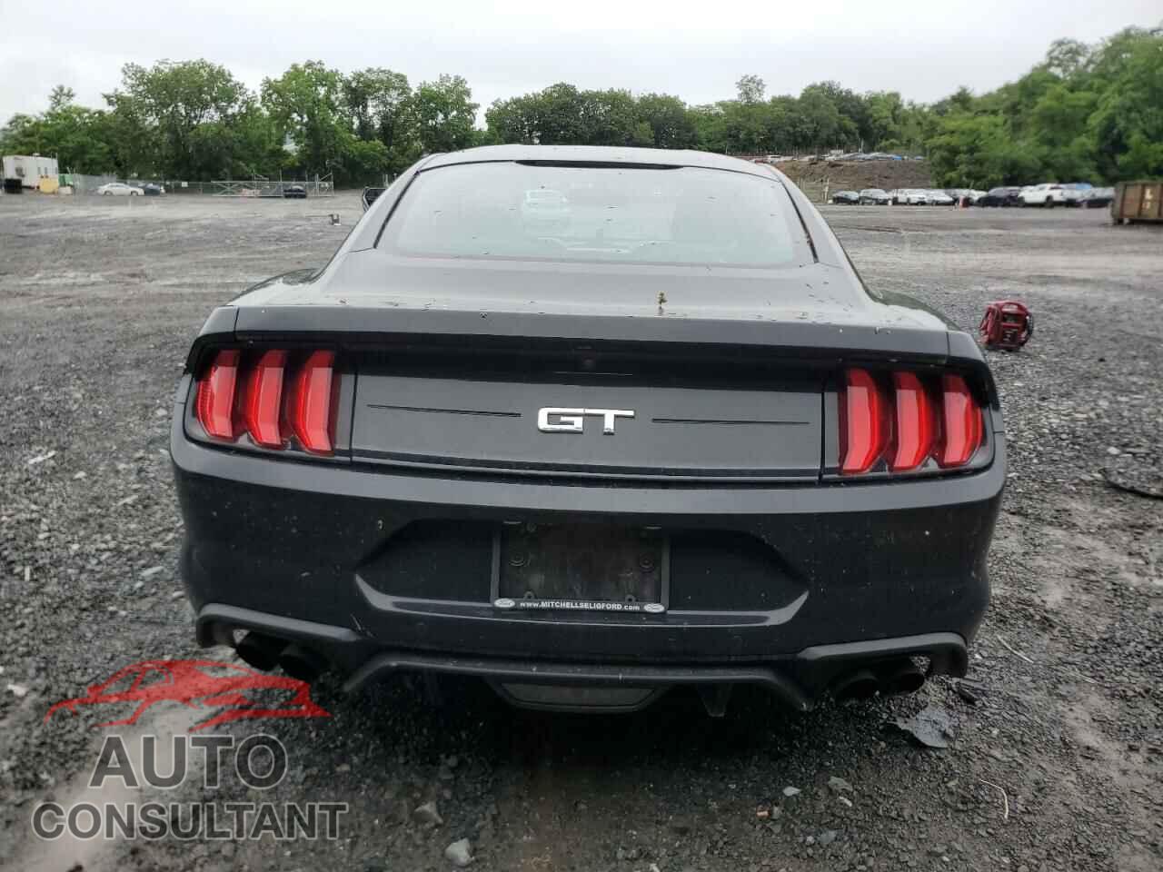 FORD MUSTANG 2018 - 1FA6P8CF7J5106119