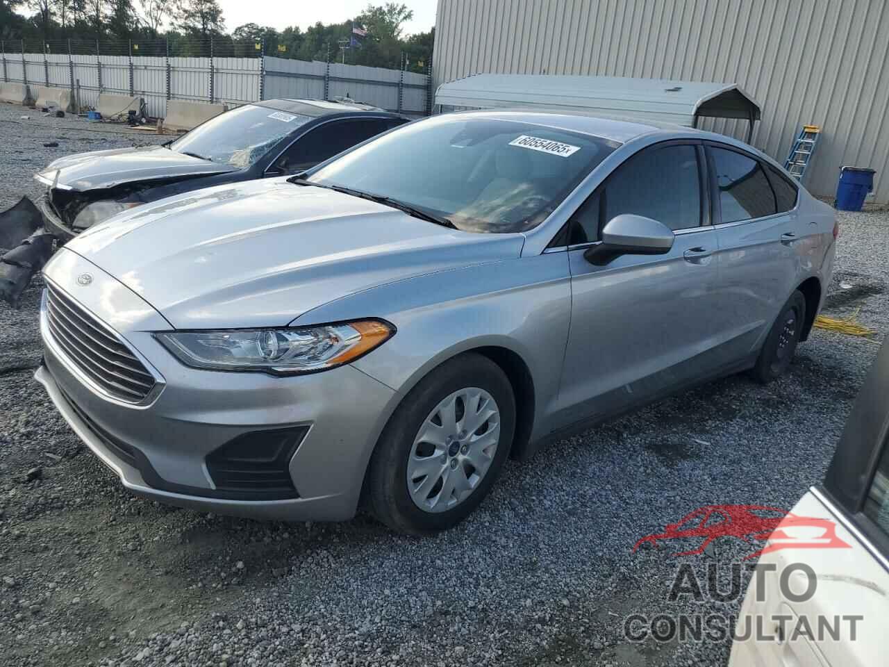 FORD FUSION 2020 - 3FA6P0G77LR225180