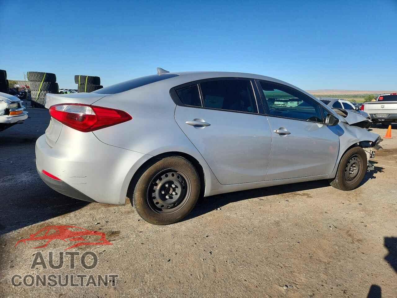 KIA FORTE 2015 - KNAFK4A65F5416892