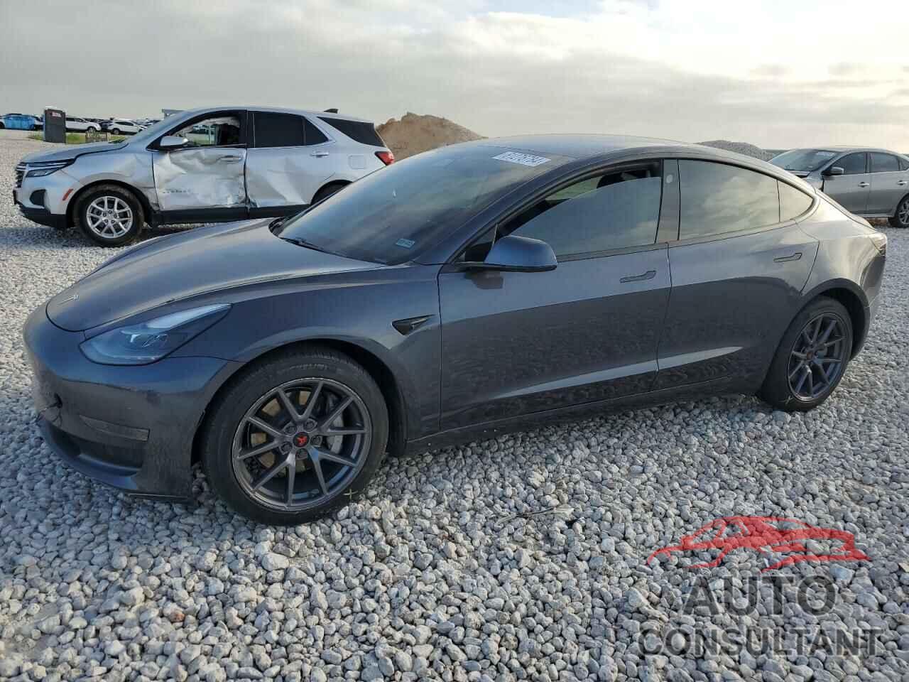 TESLA MODEL 3 2021 - 5YJ3E1EA6MF866900