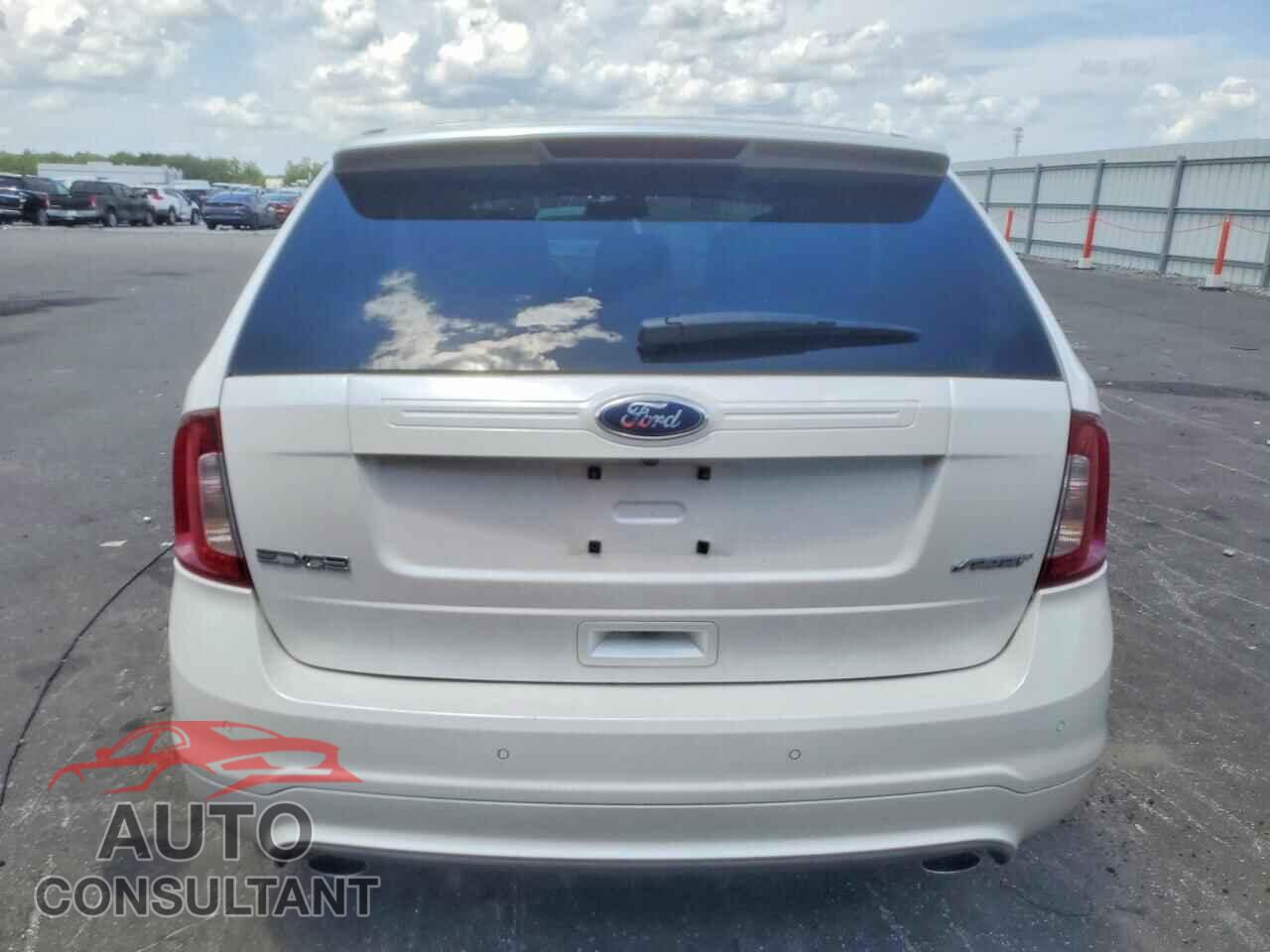 FORD EDGE 2011 - 2FMDK3AK4BBA83832