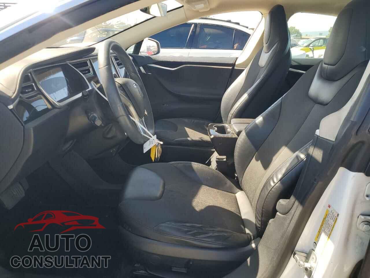 TESLA MODEL S 2013 - 5YJSA1AC7DFP10881