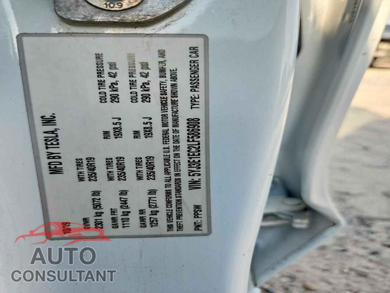 TESLA MODEL 3 2020 - 5YJ3E1EC2LF586908