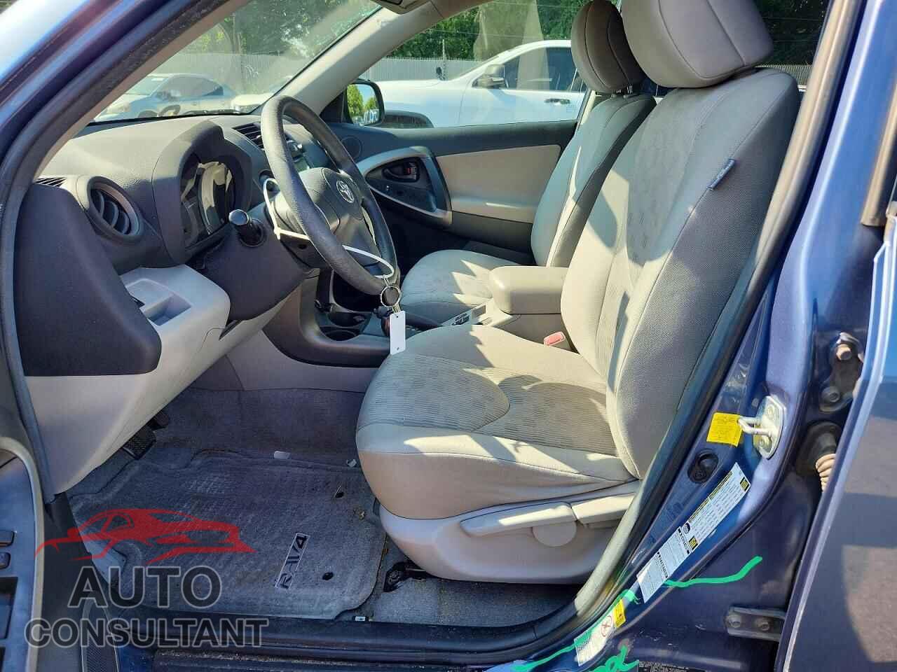 TOYOTA RAV4 2011 - 2T3BF4DV4BW161034