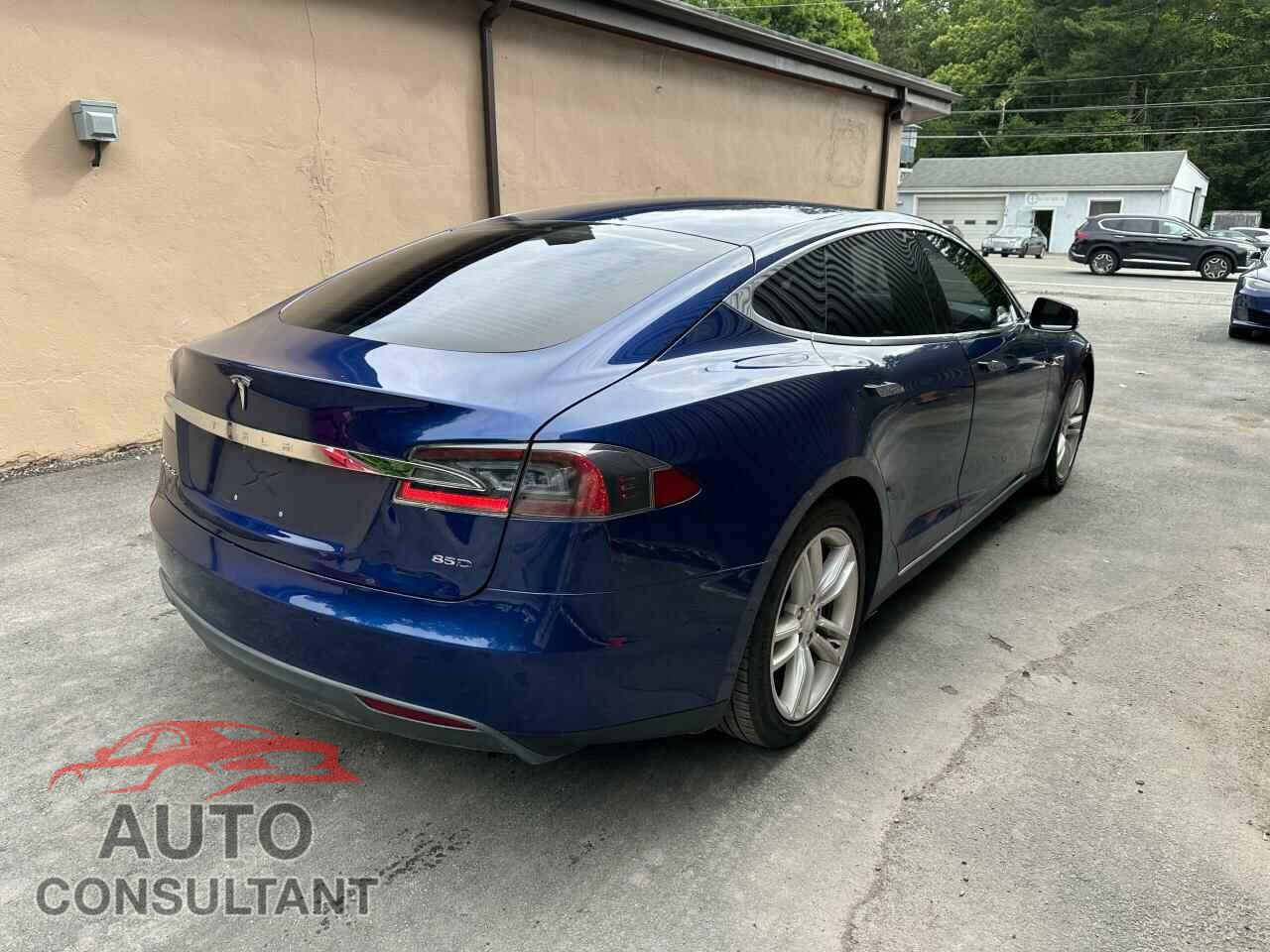 TESLA MODEL S 2015 - 5YJSA1H27FF091683