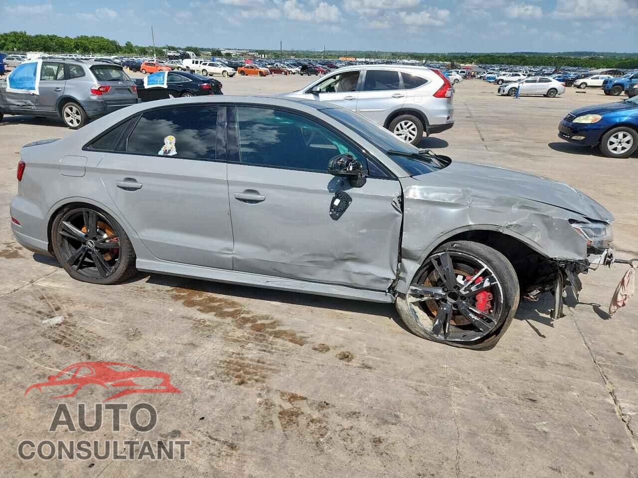 AUDI RS3 2018 - WUABWGFFXJ1908112