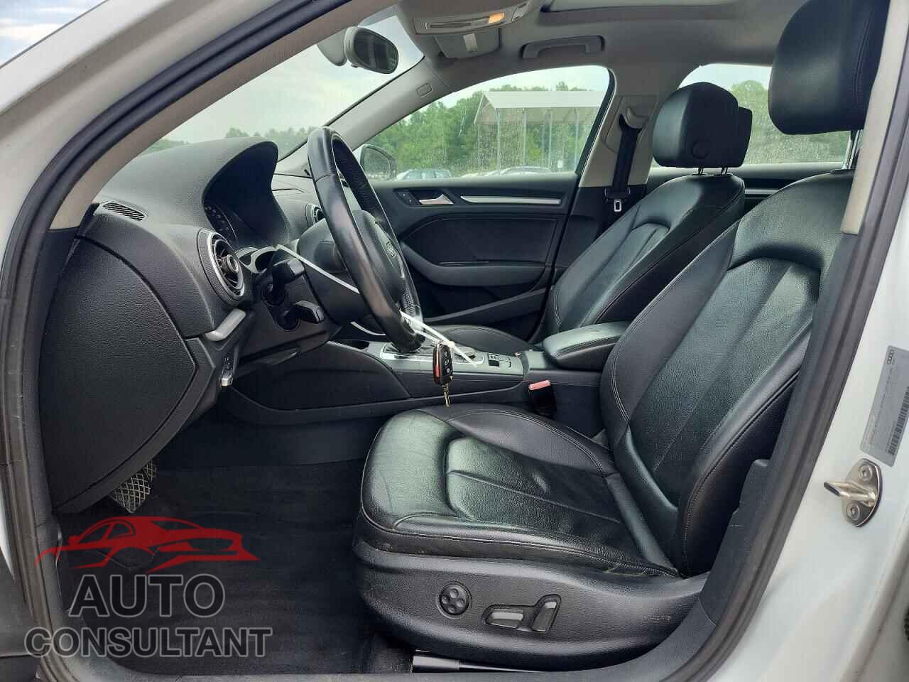 AUDI A3 2015 - WAUBFGFF5F1003293