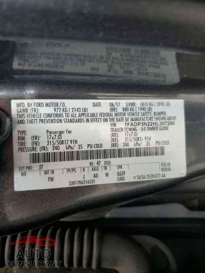 FORD FOCUS 2017 - 1FADP3N22HL307260