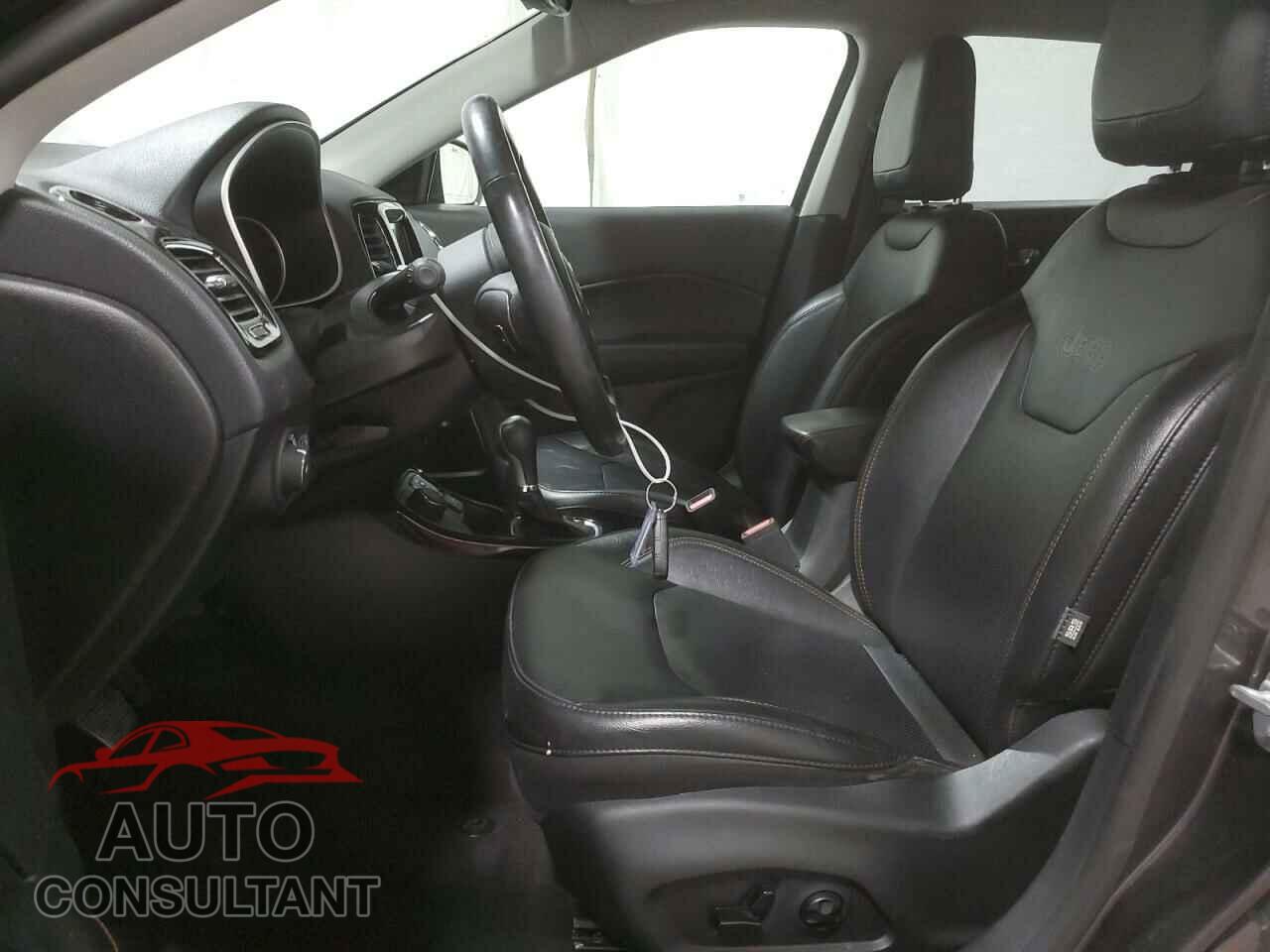 JEEP COMPASS 2020 - 3C4NJDCB9LT116392