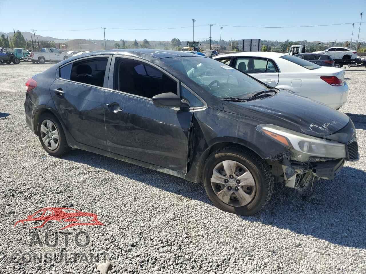 KIA FORTE 2017 - 3KPFL4A77HE035934