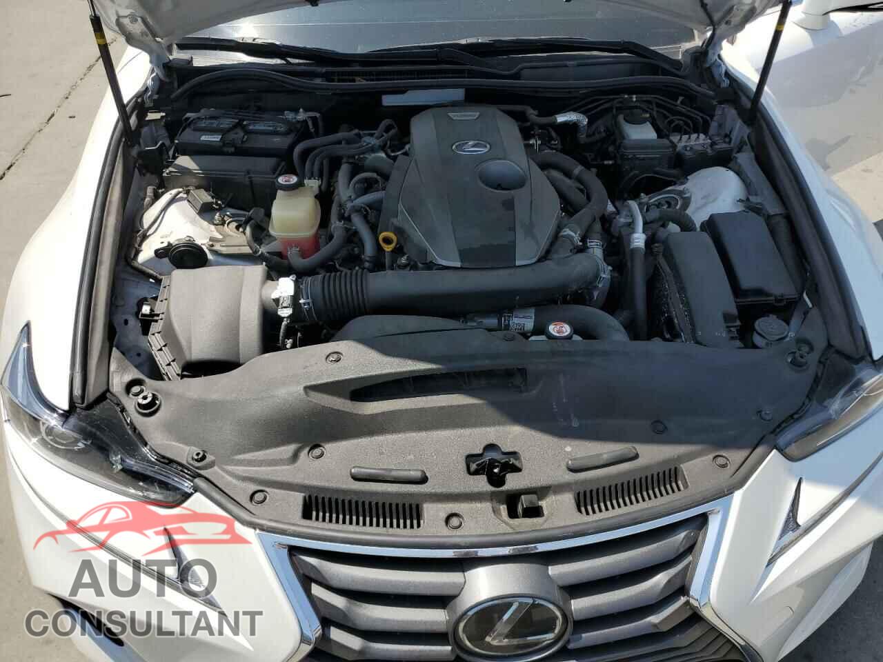 LEXUS IS 2017 - JTHBA1D29H5041103