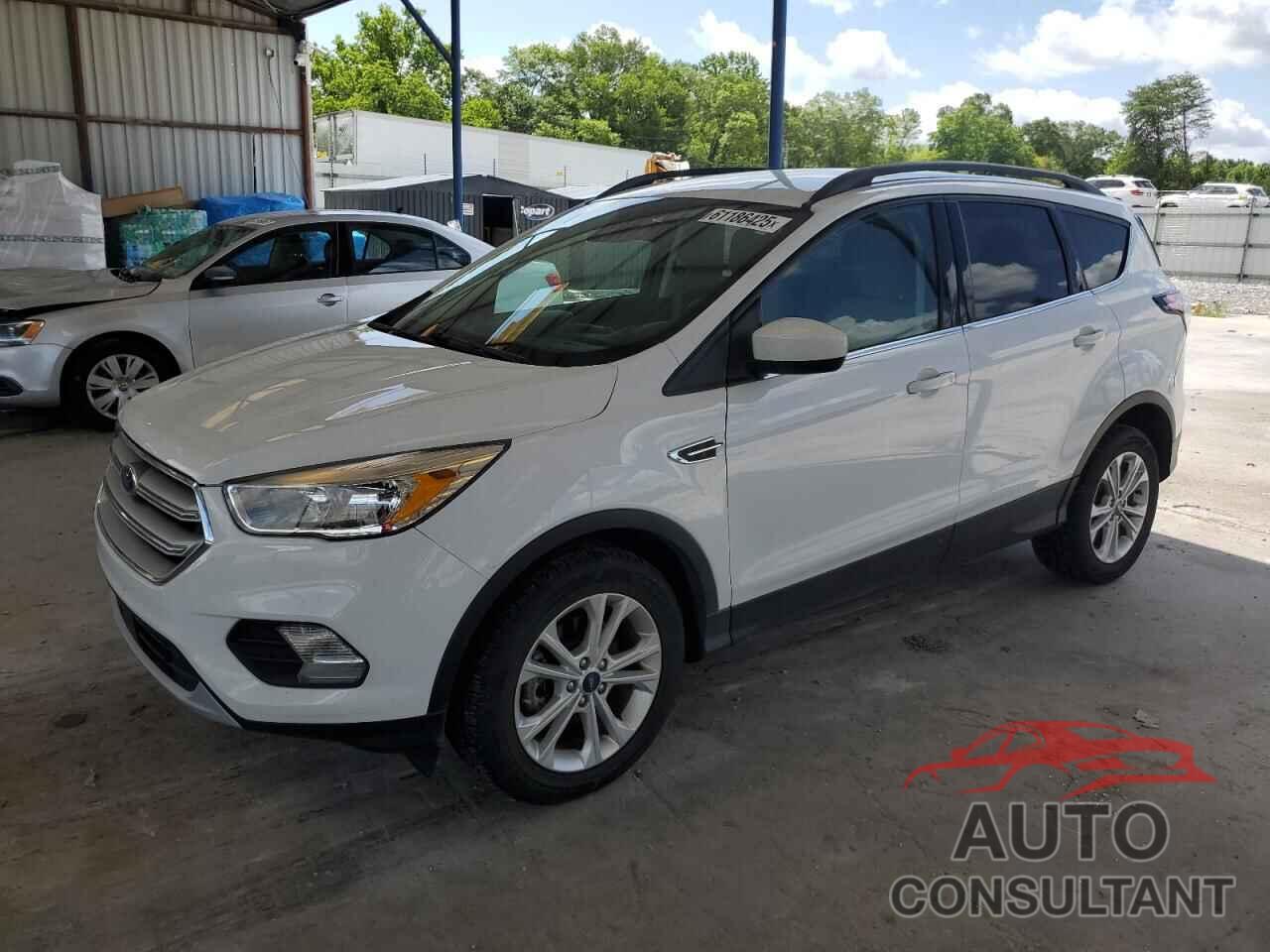 FORD ESCAPE 2018 - 1FMCU0GD6JUD38826