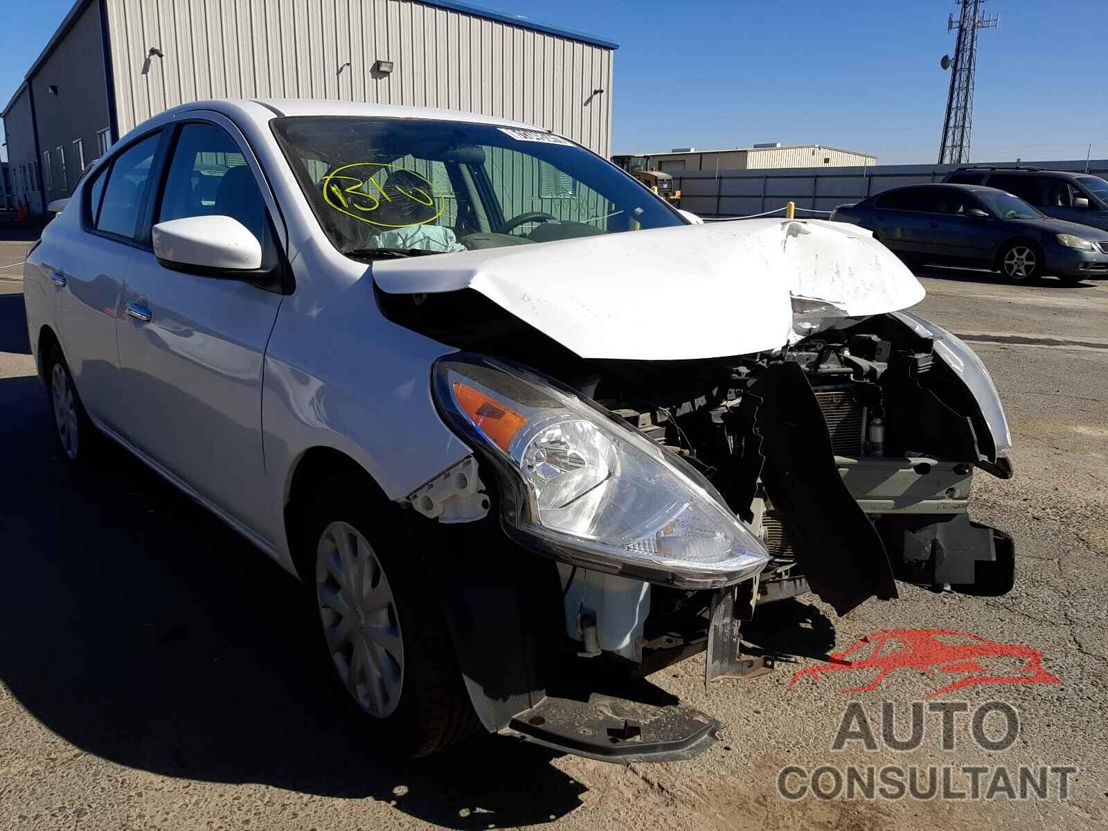 NISSAN VERSA 2019 - 3N1CN7AP1KL874238