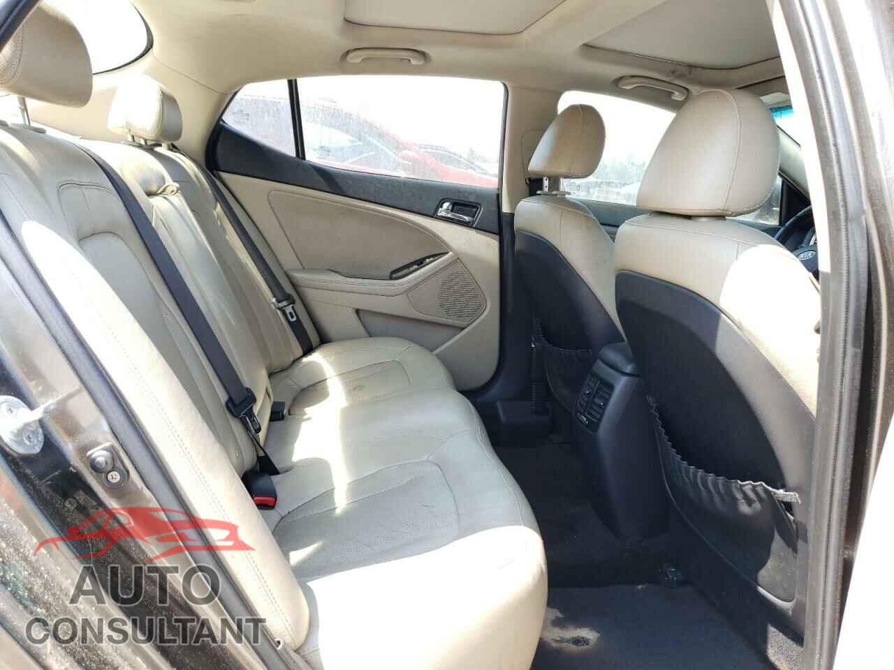 KIA OPTIMA 2011 - KNAGN4A74B5094924