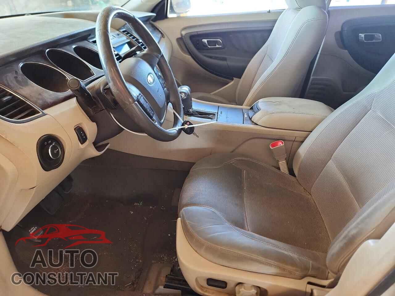FORD TAURUS 2011 - 1FAHP2EW8BG123925