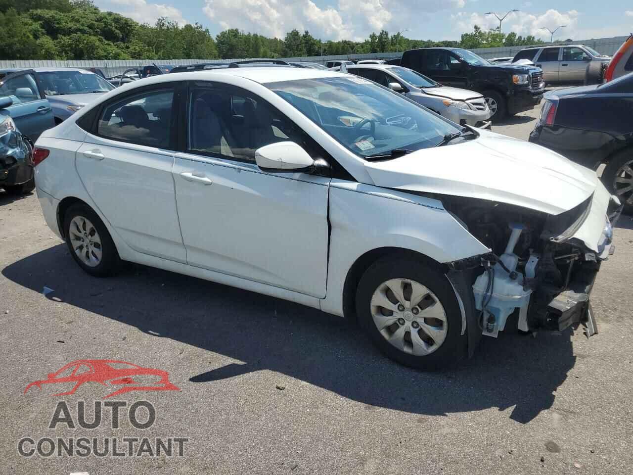 HYUNDAI ACCENT 2016 - KMHCT4AEXGU026951