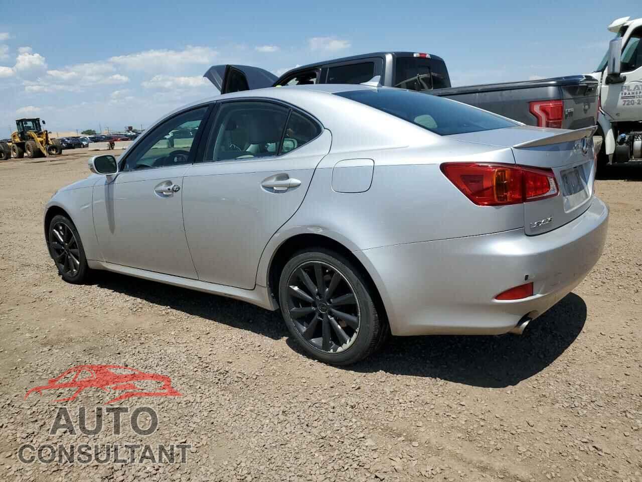 LEXUS IS 2010 - JTHCF5C28A5039010