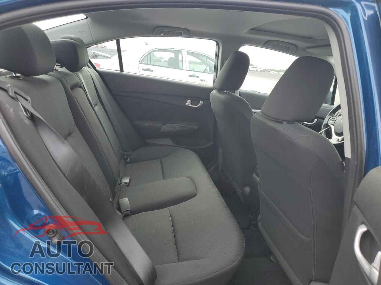 HONDA CIVIC 2015 - 2HGFB2E53FH027543