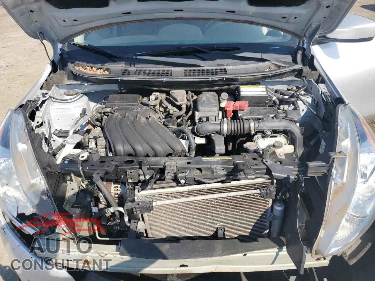 NISSAN VERSA 2019 - 3N1CN7AP3KL804921