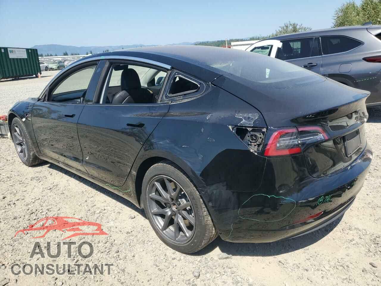 TESLA MODEL 3 2018 - 5YJ3E1EB3JF130758