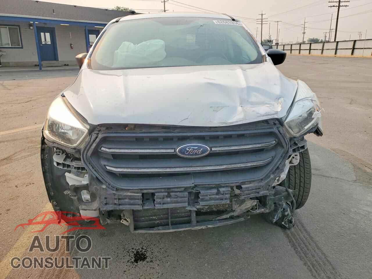 FORD ESCAPE 2017 - 1FMCU0F74HUB44916