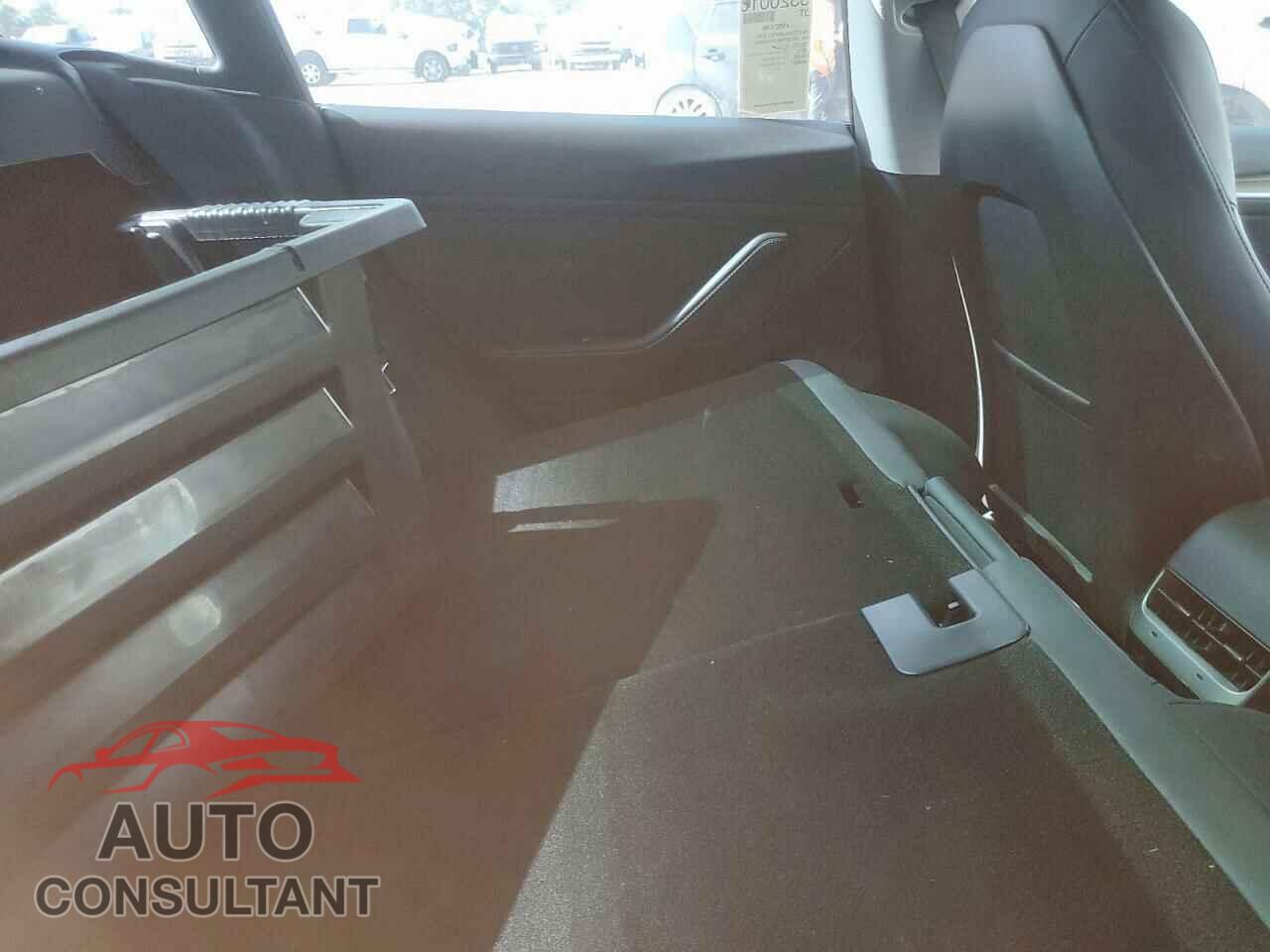 TESLA MODEL 3 2023 - 5YJ3E1EA3PF605955