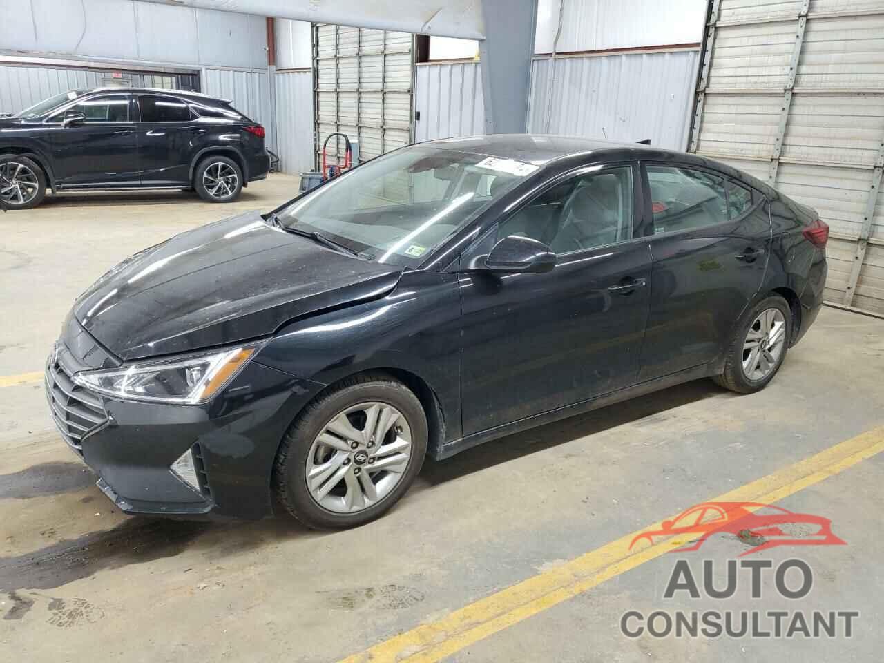 HYUNDAI ELANTRA 2019 - KMHD84LF9KU746679