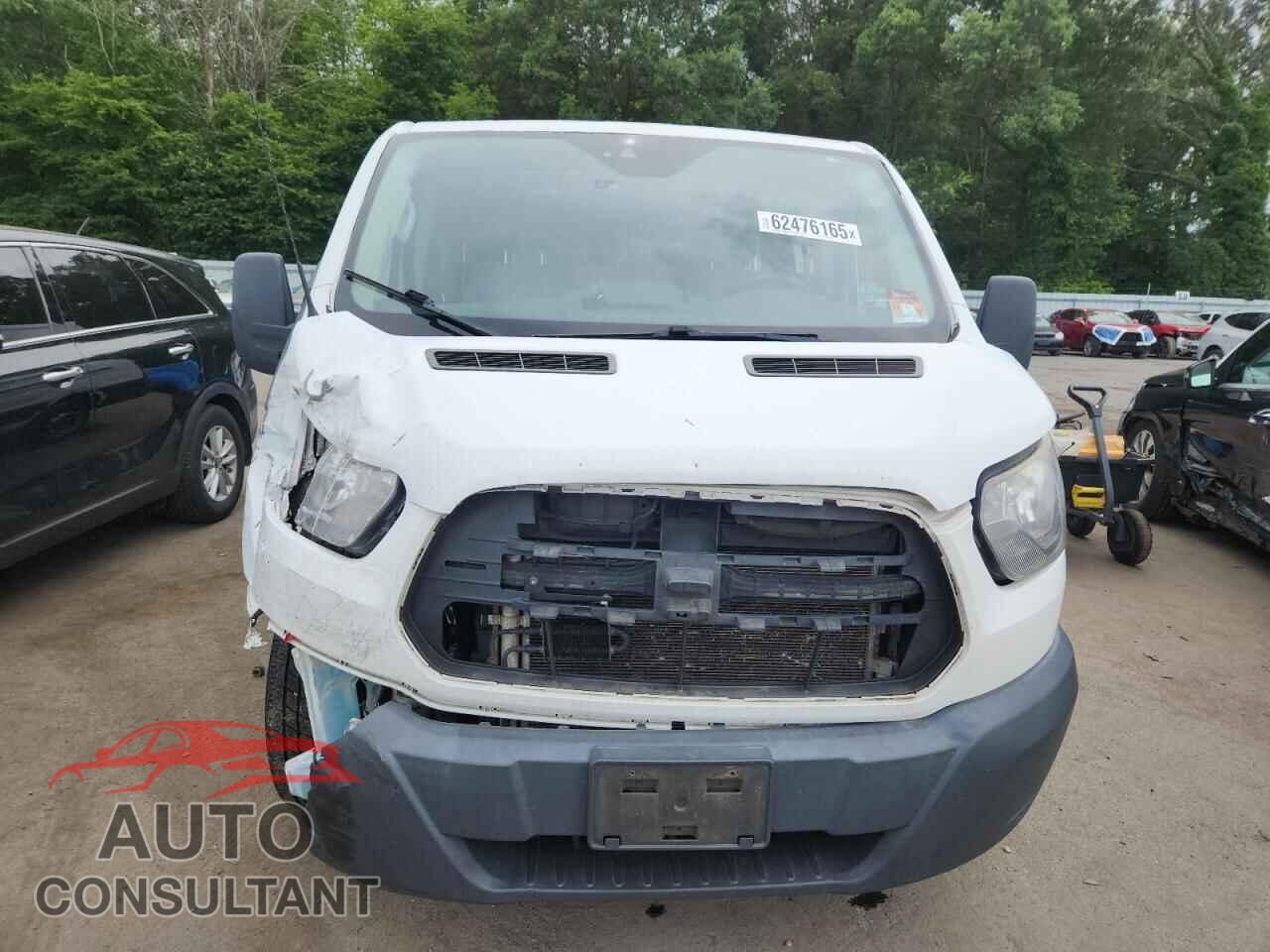 FORD TRANSIT 2017 - 1FTYR2YG9HKA83031