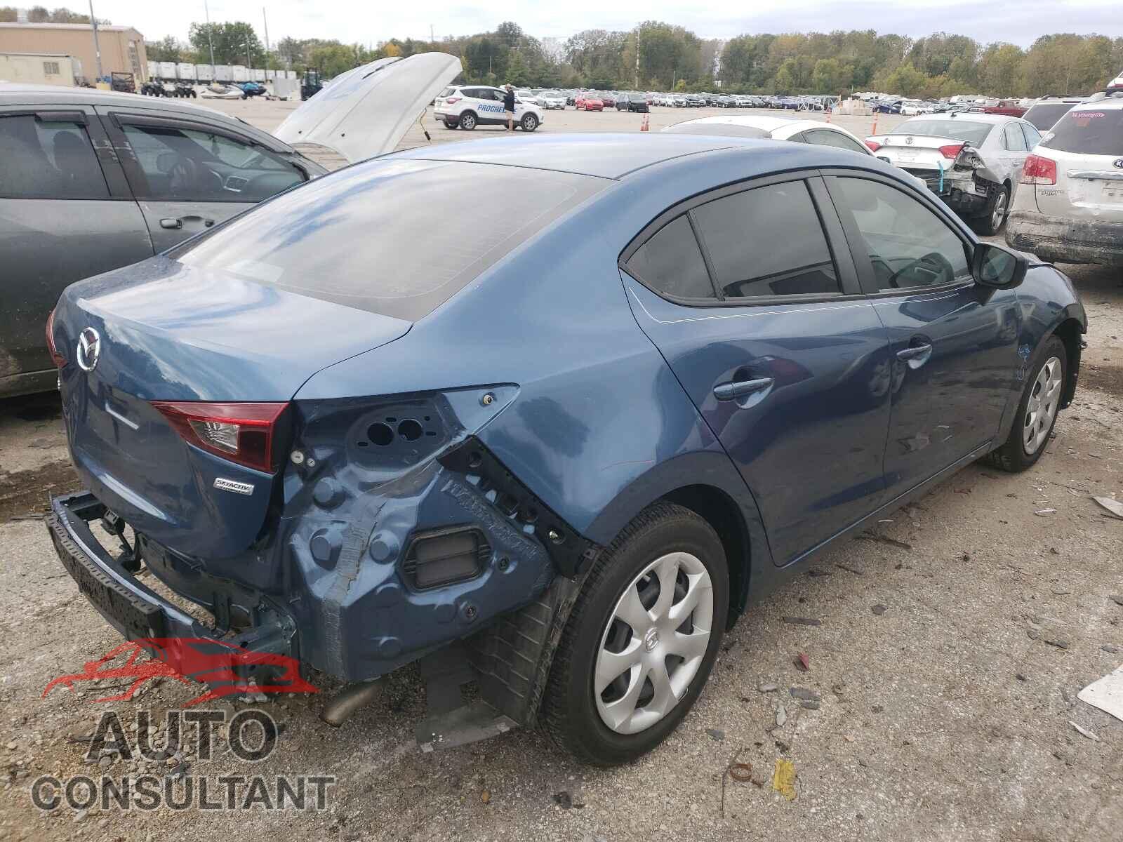 MAZDA 3 2018 - 3MZBN1U73JM223622