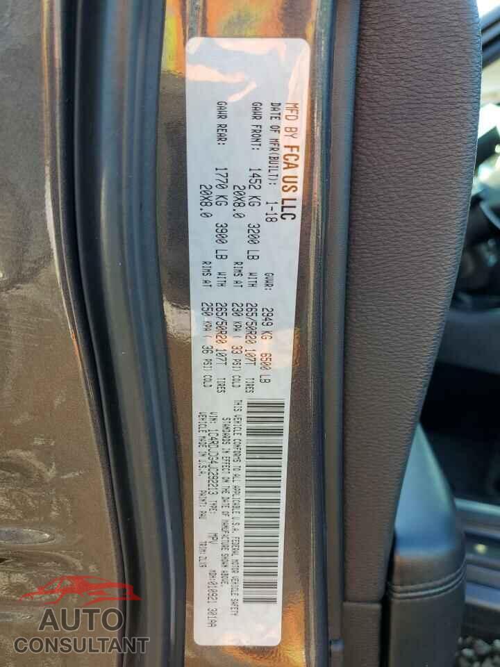DODGE DURANGO 2018 - 1C4RDJDG4JC292213