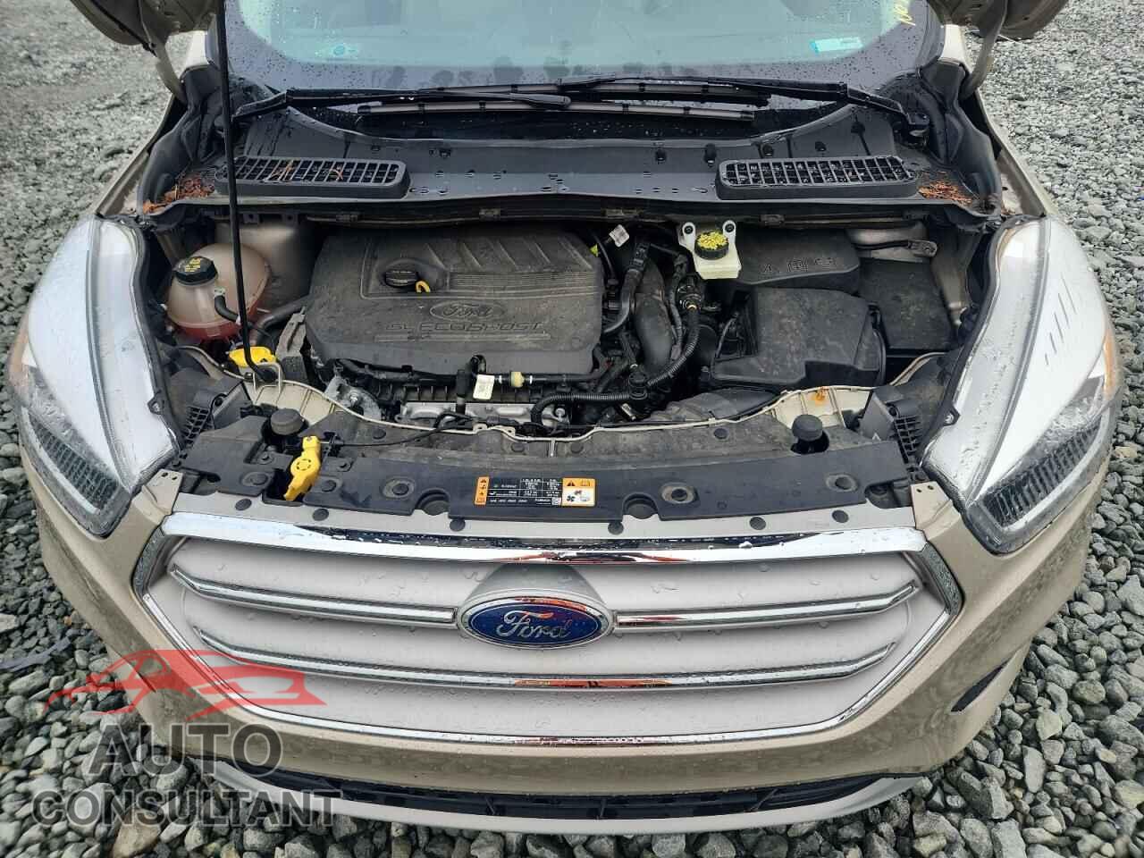 FORD ESCAPE 2017 - 1FMCU0GD2HUF01871