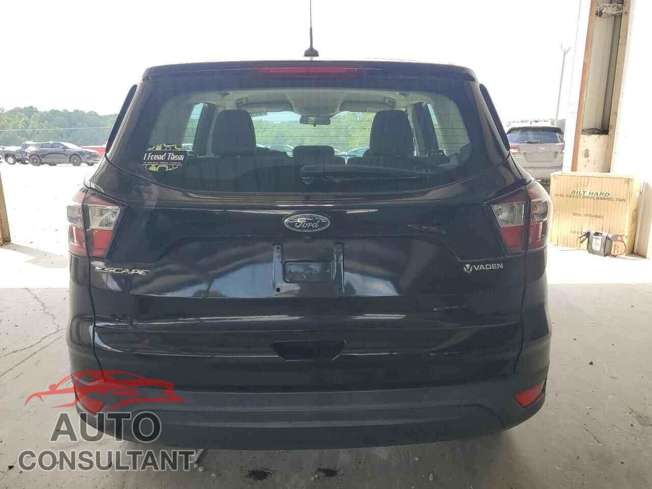 FORD ESCAPE 2017 - 1FMCU0F73HUE84624