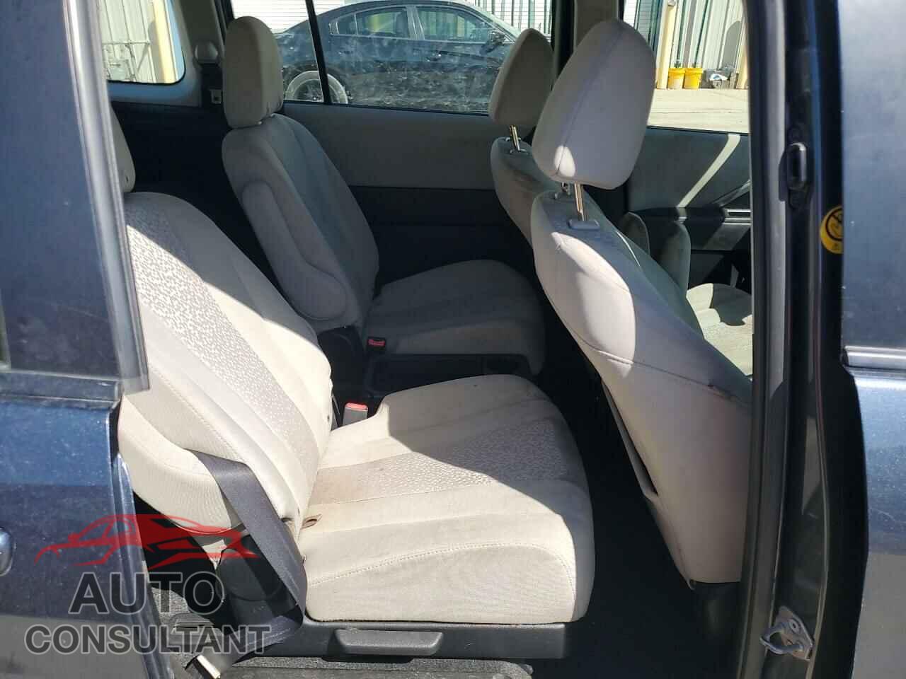 MAZDA 5 2012 - JM1CW2BL5C0136076