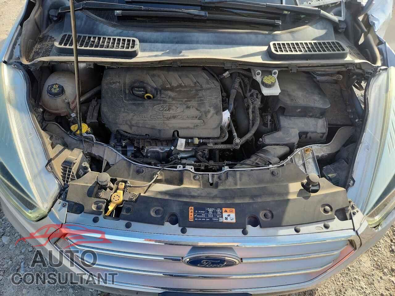 FORD ESCAPE 2017 - 1FMCU0JD4HUC24567