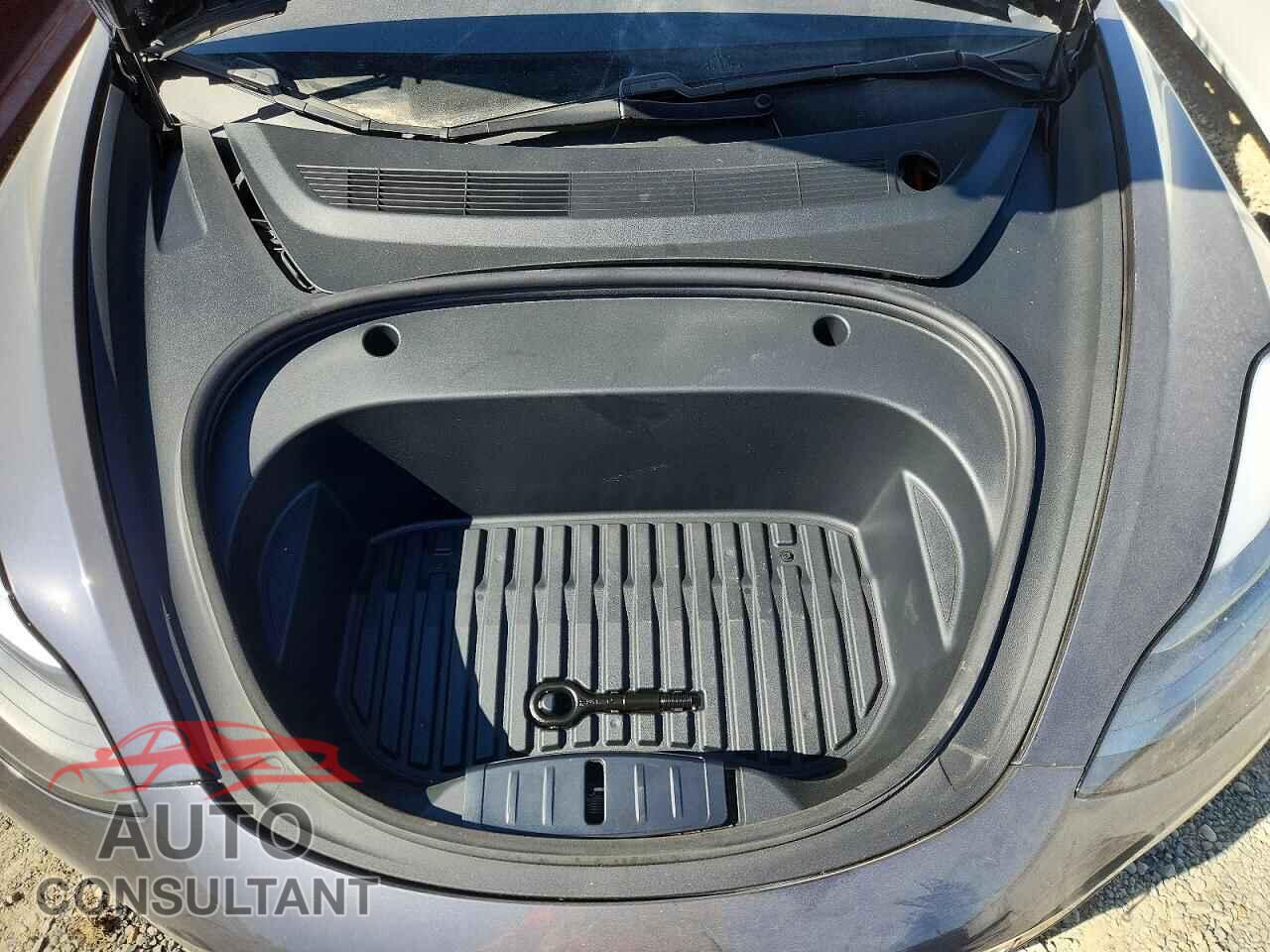 TESLA MODEL 3 2021 - 5YJ3E1EA0MF017975