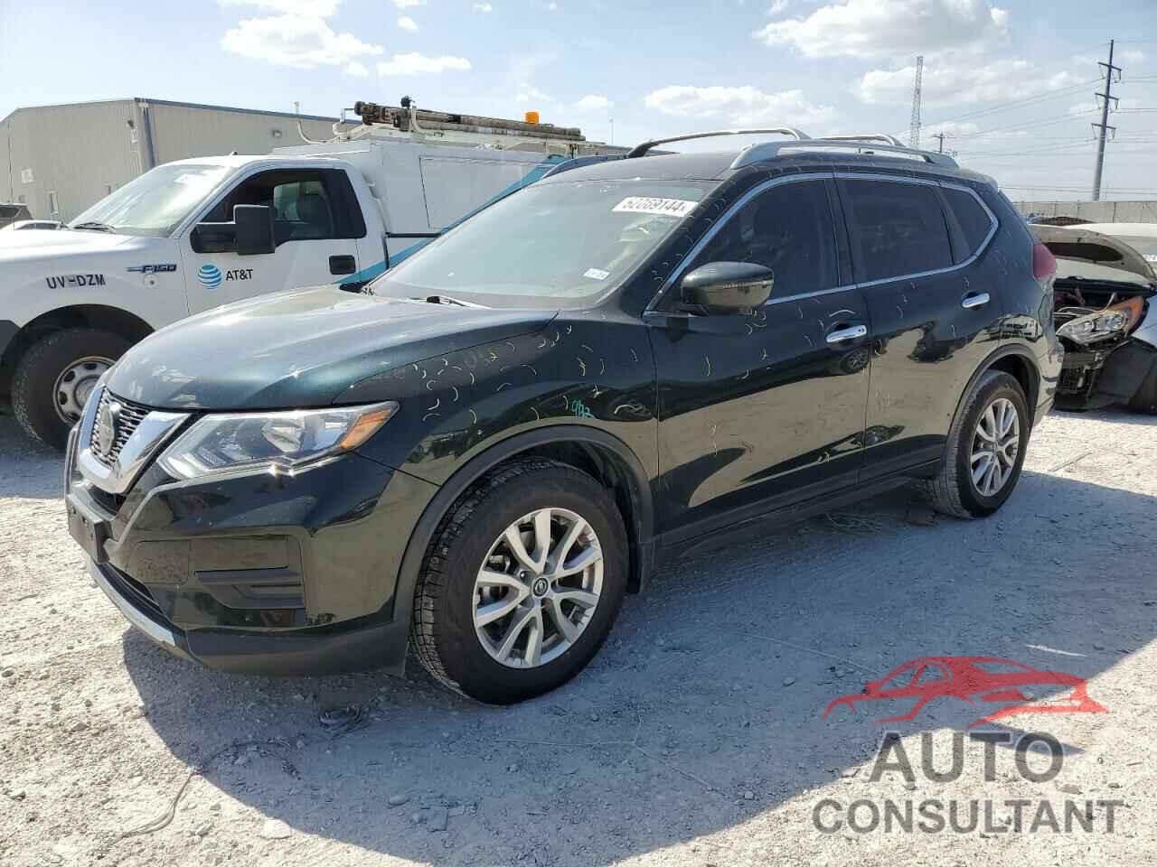 NISSAN ROGUE 2018 - 5N1AT2MT4JC701860