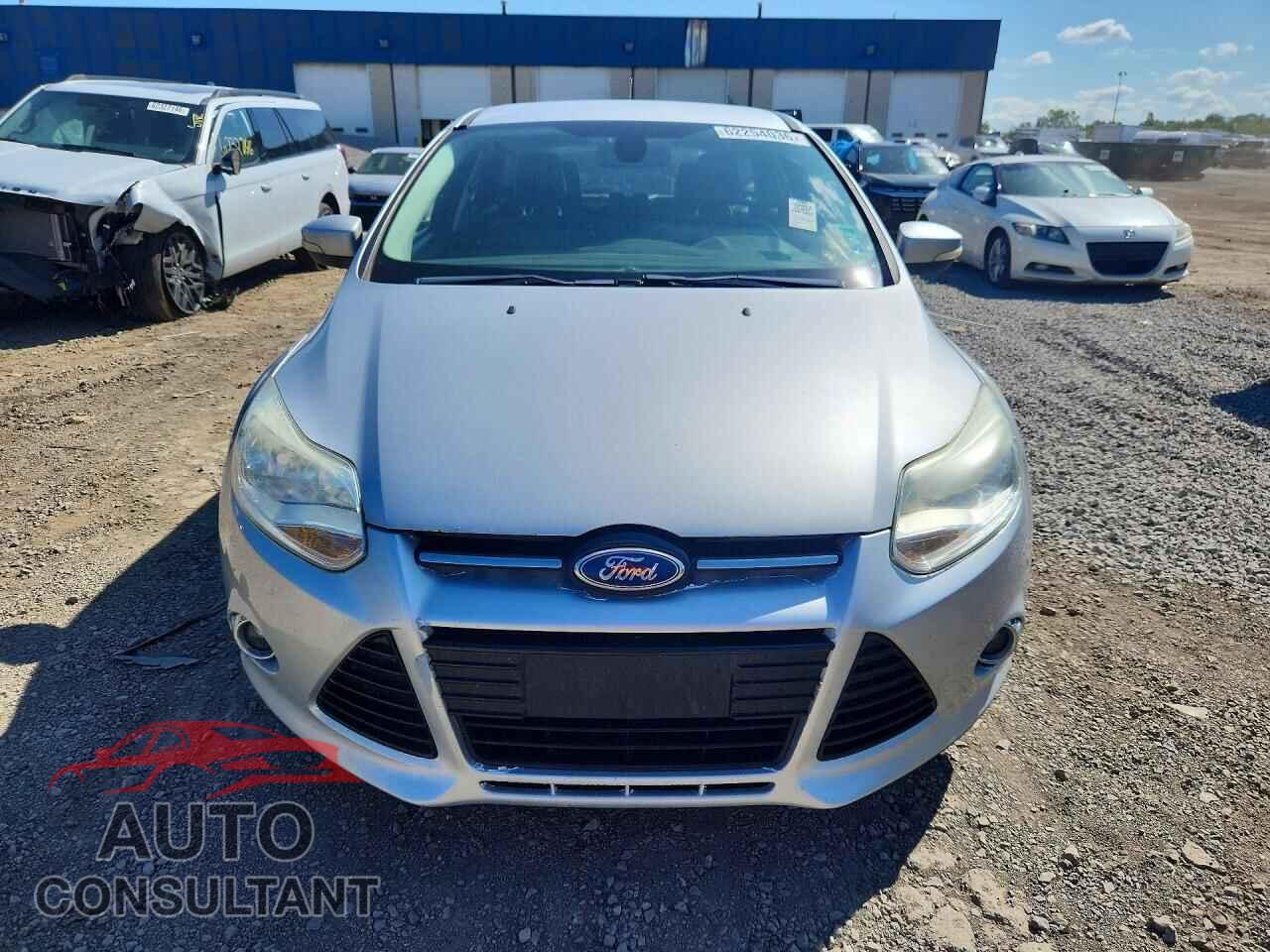 FORD FOCUS 2012 - 1FAHP3M29CL221407