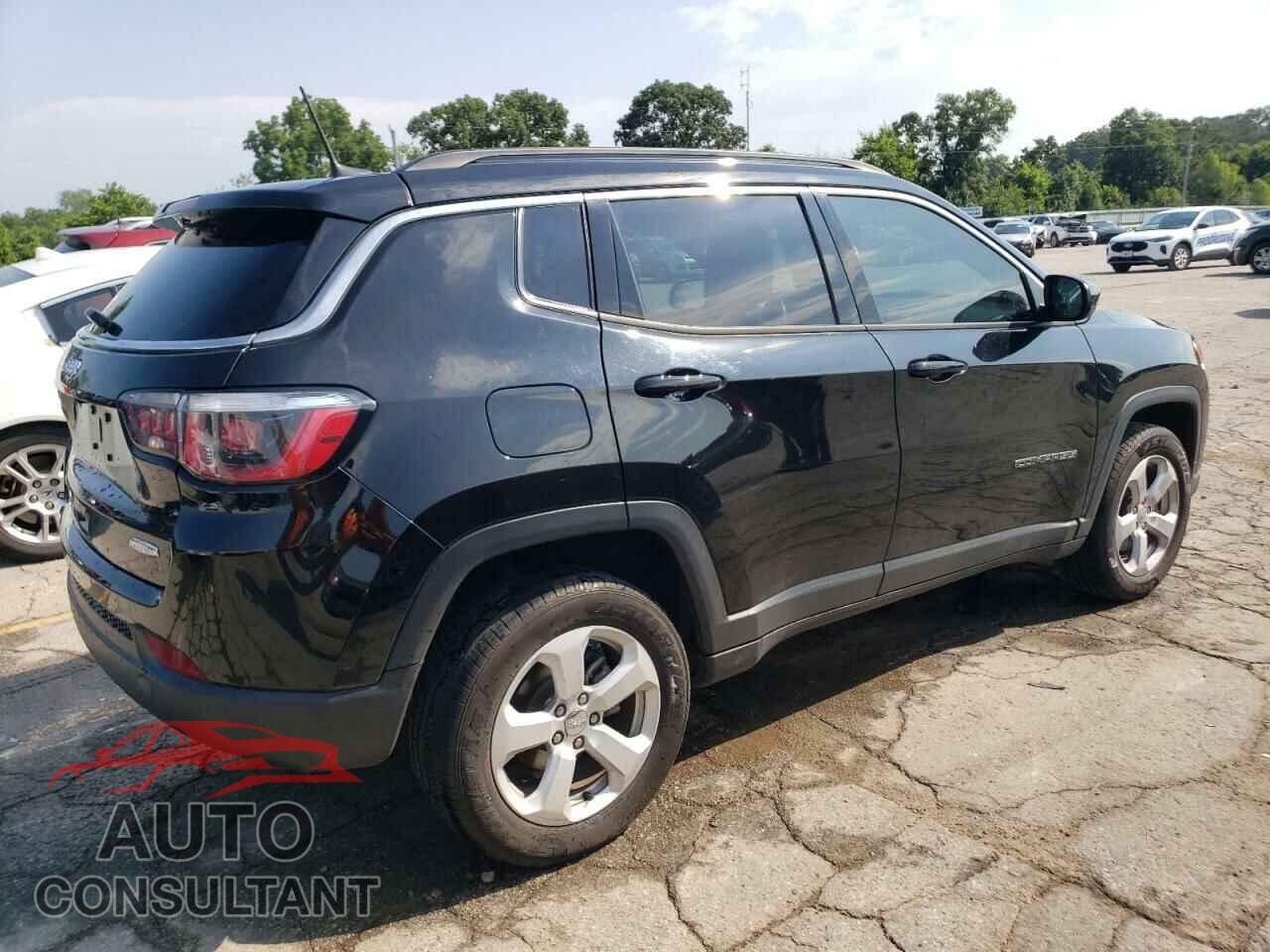 JEEP COMPASS 2018 - 3C4NJDBB5JT319276