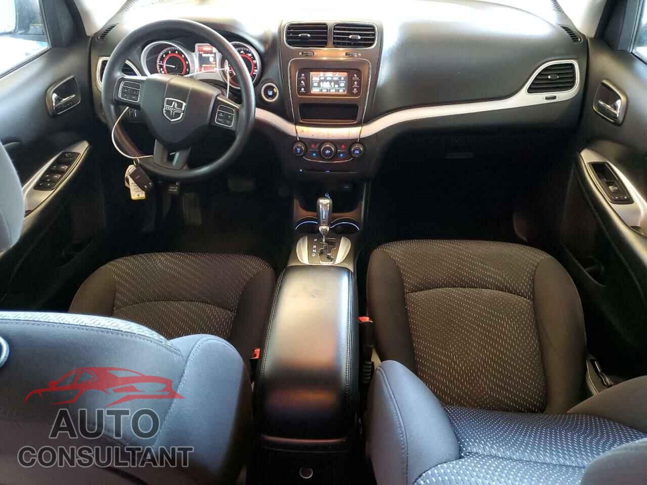 DODGE JOURNEY 2017 - 3C4PDCBB2HT528527
